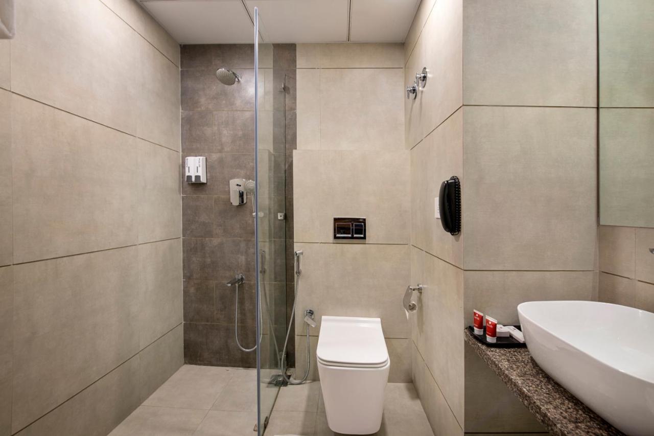 Sk Lords Inn Ahmedabad Exteriör bild